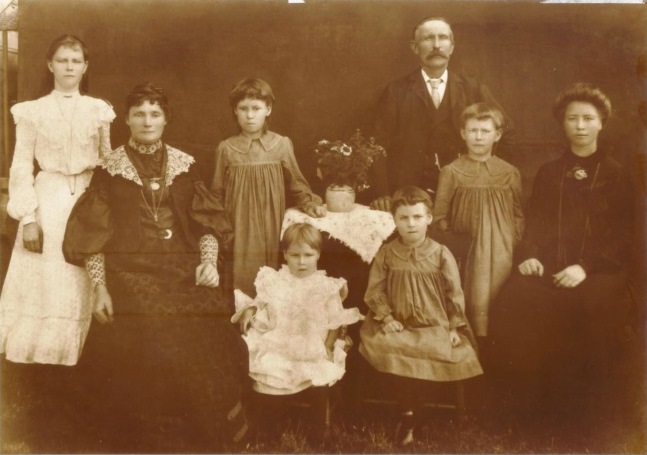 Carl & Anna Petronella Wilson and family